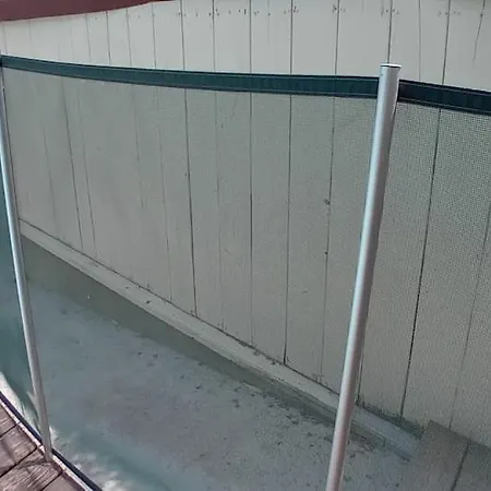 Standing Piscine Chauffee *