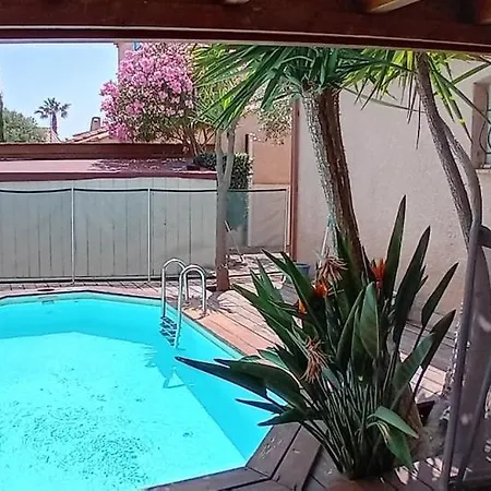 Standing Piscine Chauffee *